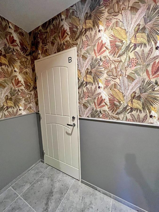 Clinic Studio Apartments By Hostlovers Κάουνας Εξωτερικό φωτογραφία